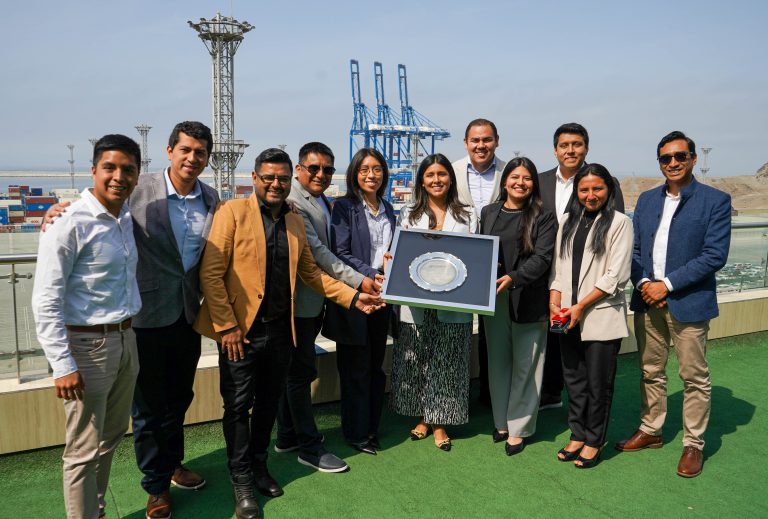 Más de 221 mil toneladas de cementos importado Cemex movilizó el Puerto de Chancay en su primer año de operaciones