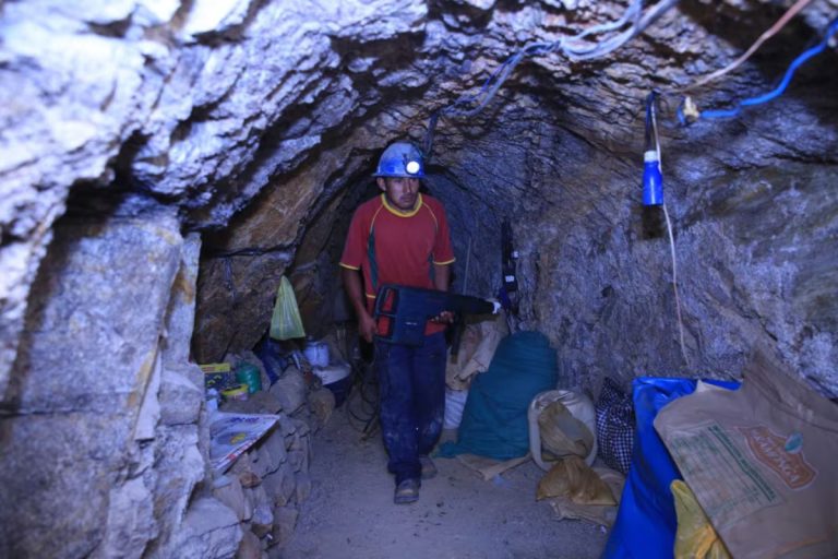 En solo 30 minutos: Congreso aprueba ampliación del Reinfo hasta diciembre de 2026