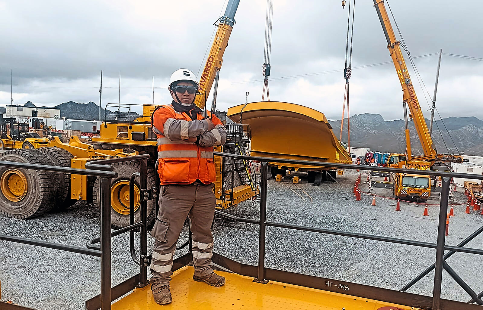 «La minería es una industria desafiante que requiere dedicación, pasión y compromiso con la seguridad y la sostenibilidad»