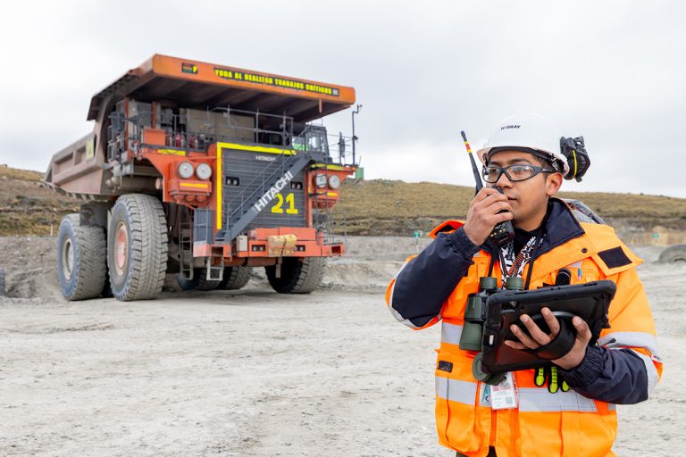 «La minería es, para mí, un compromiso de servicio al Perú»
