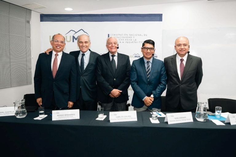 El extinto Banco Minero vuelve al debate empresarial como institución de apoyo al pequeño y mediano productor