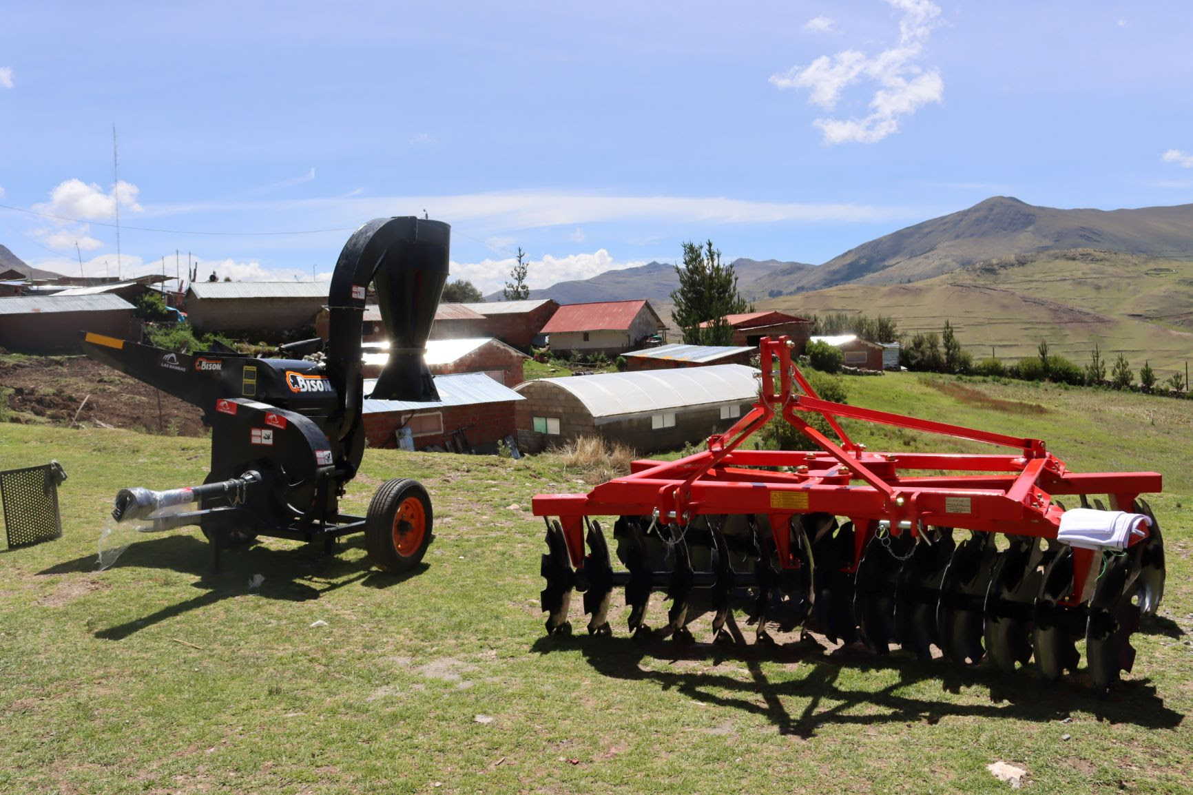 Las Bambas impulsa producción agrícola con nuevas herramientas para Challhuahuacho