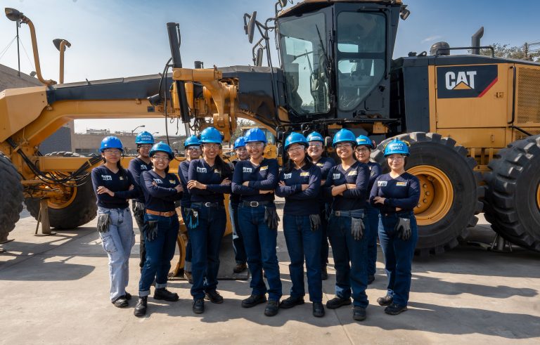 Ferreyros y Tecsup ofrecen 100 becas DreamBIG para mujeres que buscan estudiar mantenimiento de equipo pesado