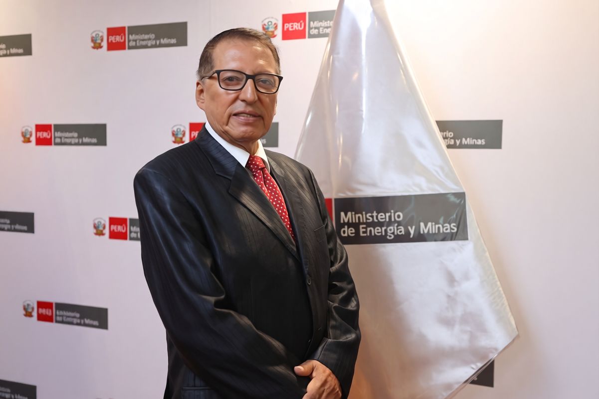 Designan a ingeniero Nilo Pereira Torres como viceministro de Electricidad