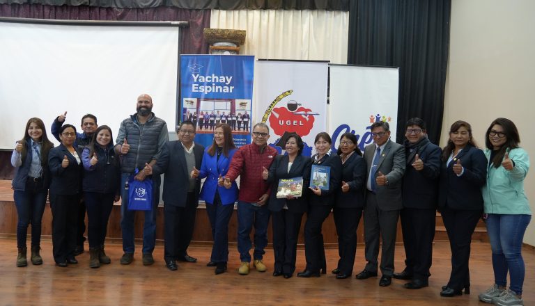 Antapaccay y Universidad San Ignacio de Loyola becan con maestrías a 50 docentes de Espinar