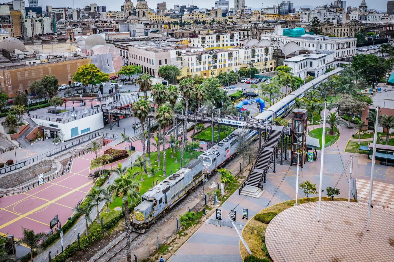 Suscriben convenio para impulsar ferrocarril que conecte distritos del este y centro de Lima