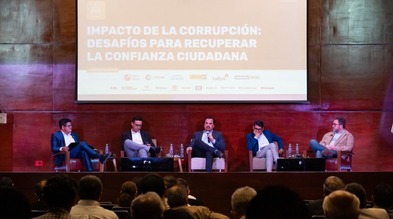 Expertos: Economías ilegales irrumpen en la política peruana “con total impunidad”