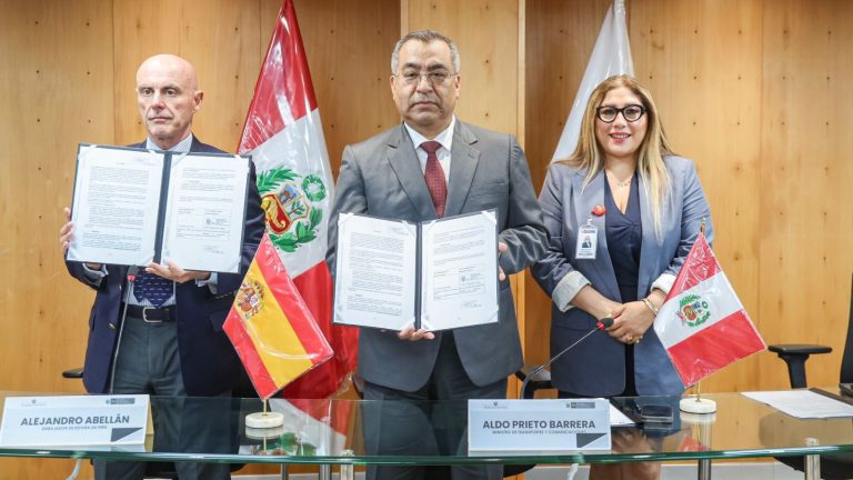 MTC: Acuerdo histórico con España establece vuelos ilimitados