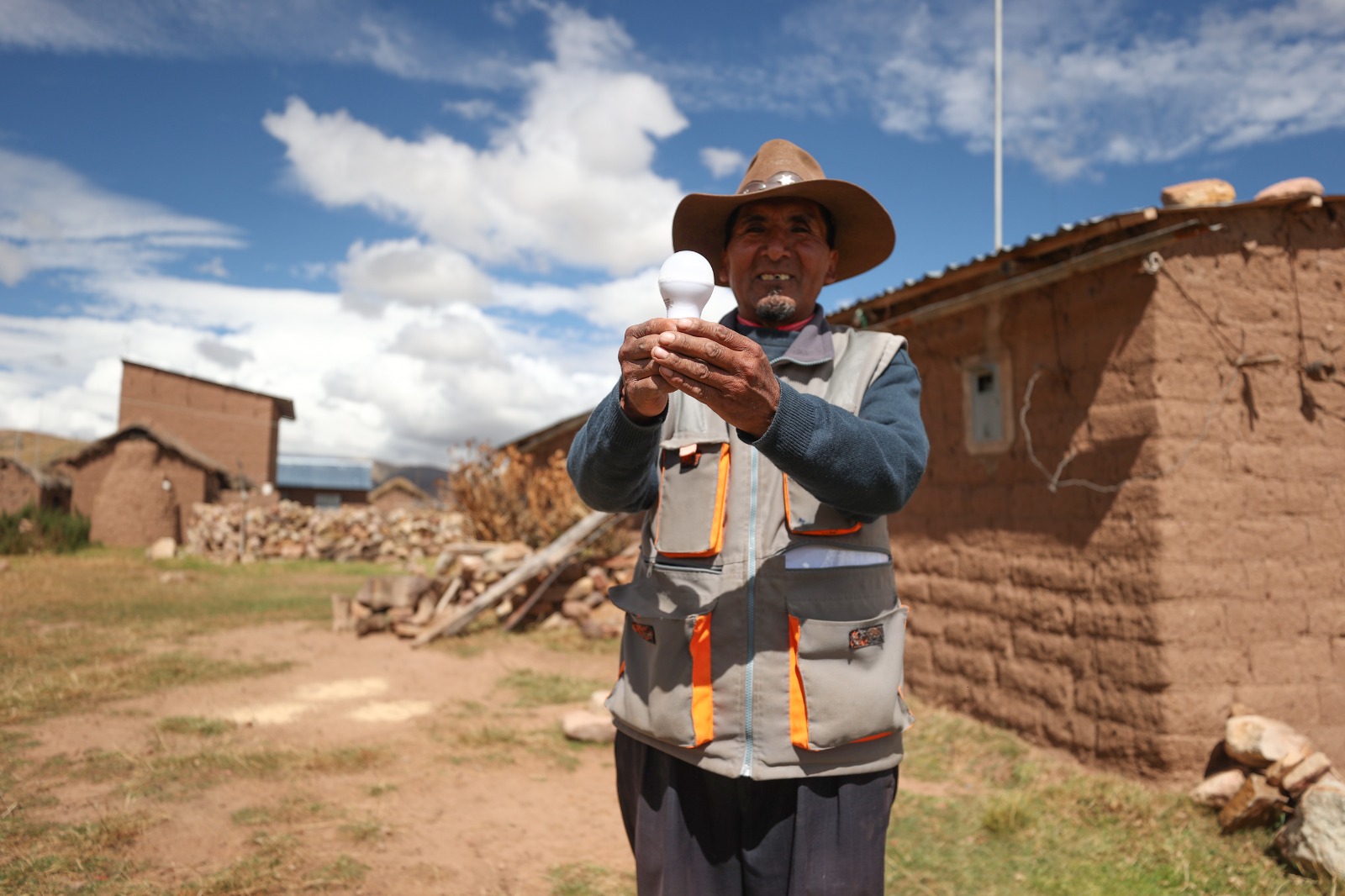 Electrificación rural en Puno: una inversión superior a los S/ 460 millones entre 2025 y 2026