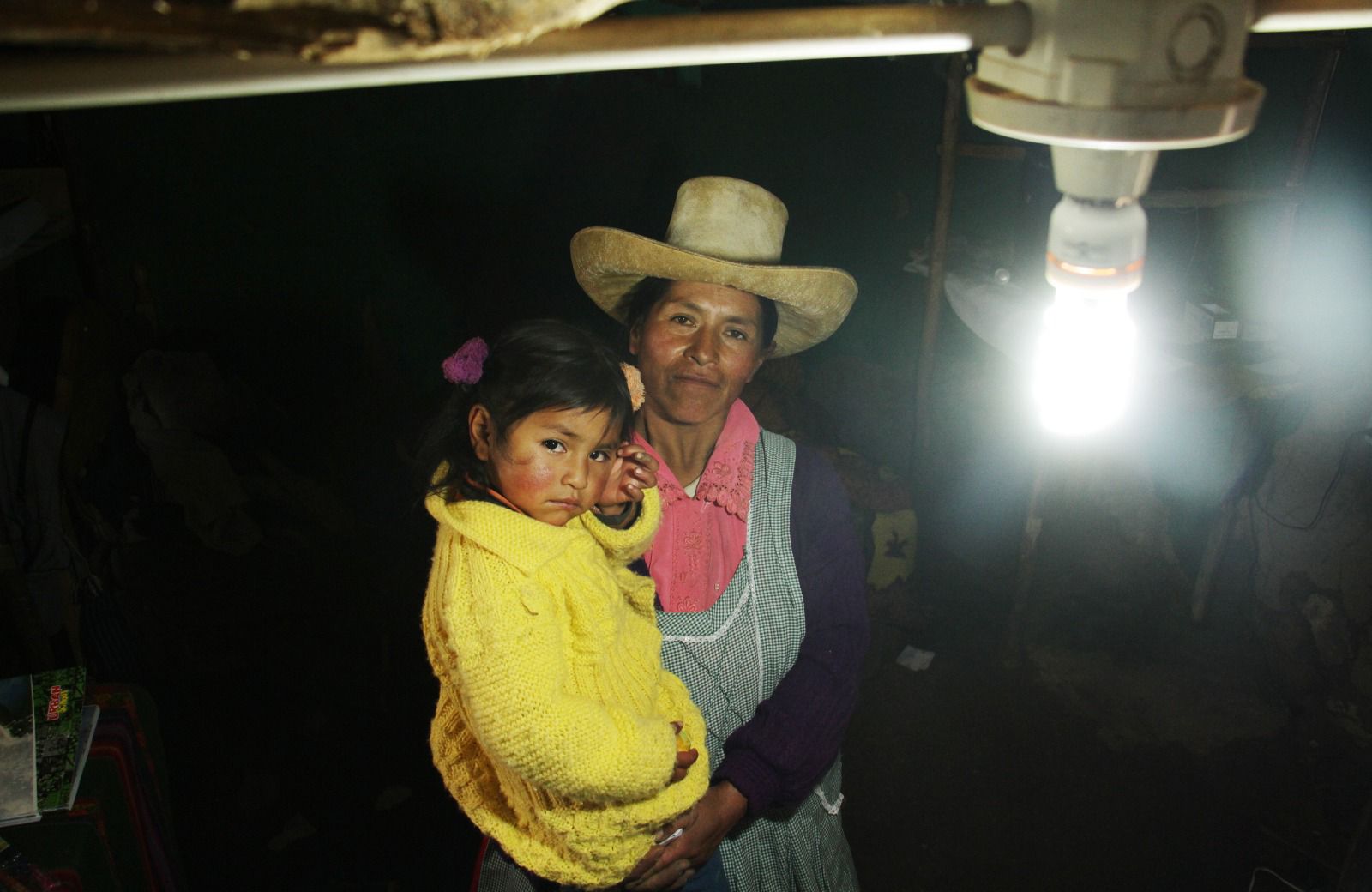 Minem prevé concluir 9 obras de electrificación rural en 8 regiones del país durante primer semestre de 2026