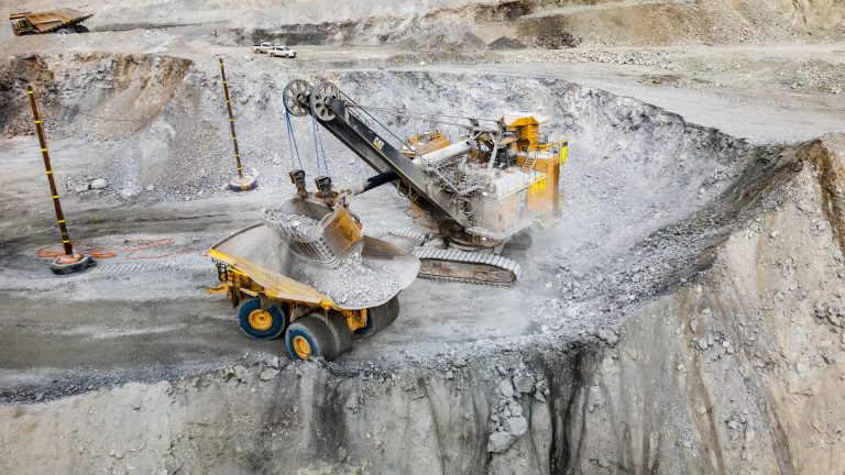 Antapaccay lidera ‘ranking’ nacional de disponibilidad de flota Caterpillar en operaciones sobre los 4000 msnm