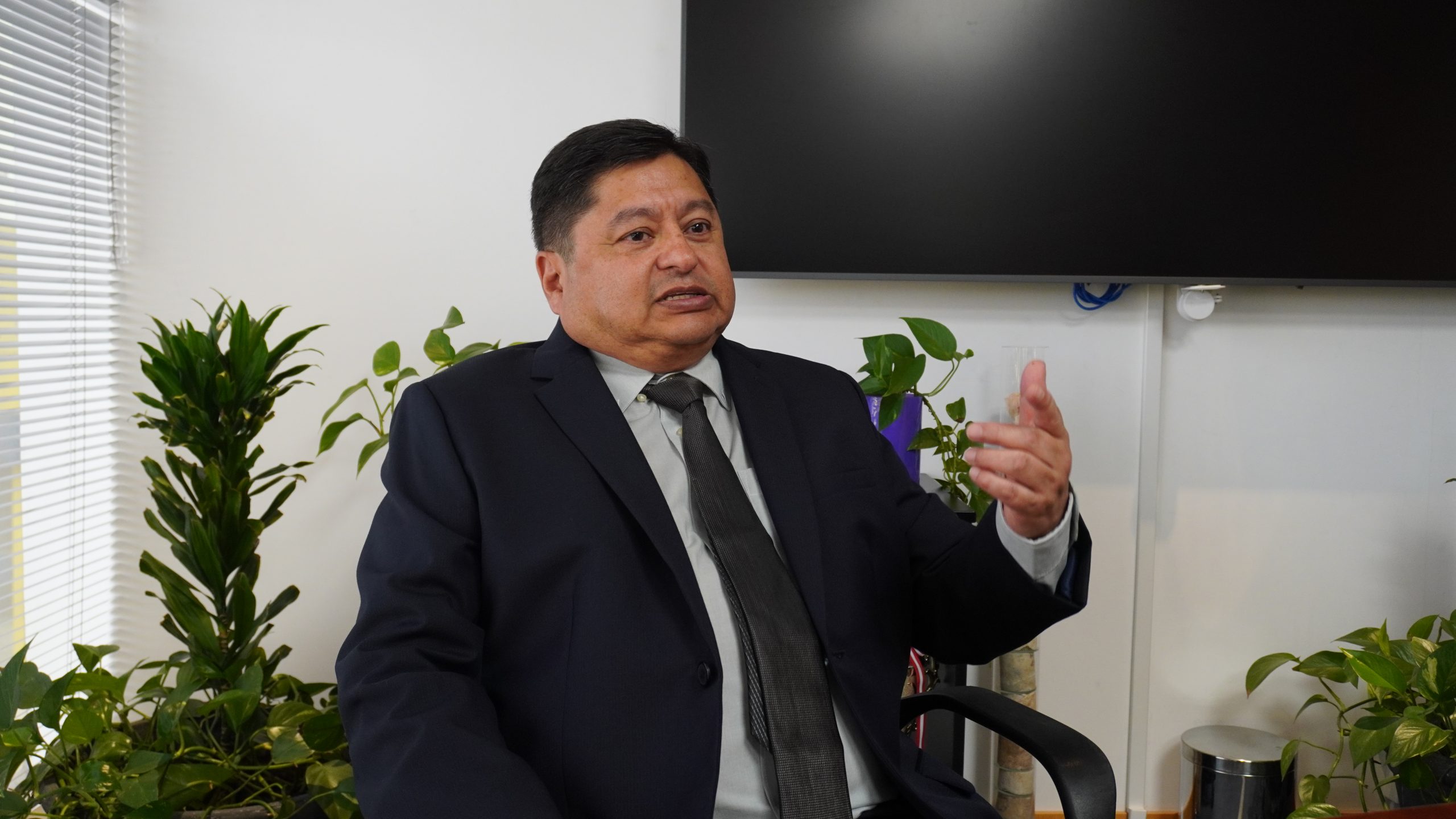 “Definitivamente no conocen el sector”: geólogo César Riofrío sobre dictamen del Congreso de recortar tiempo de concesiones