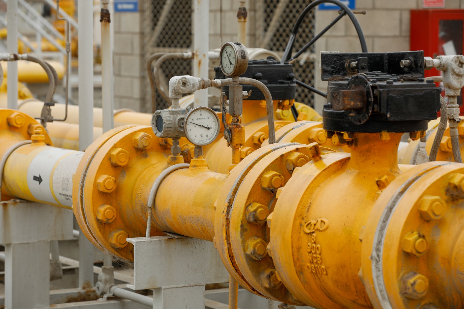 Minem: “Nuestro compromiso es relanzar ese proyecto de la planta regasificadora”