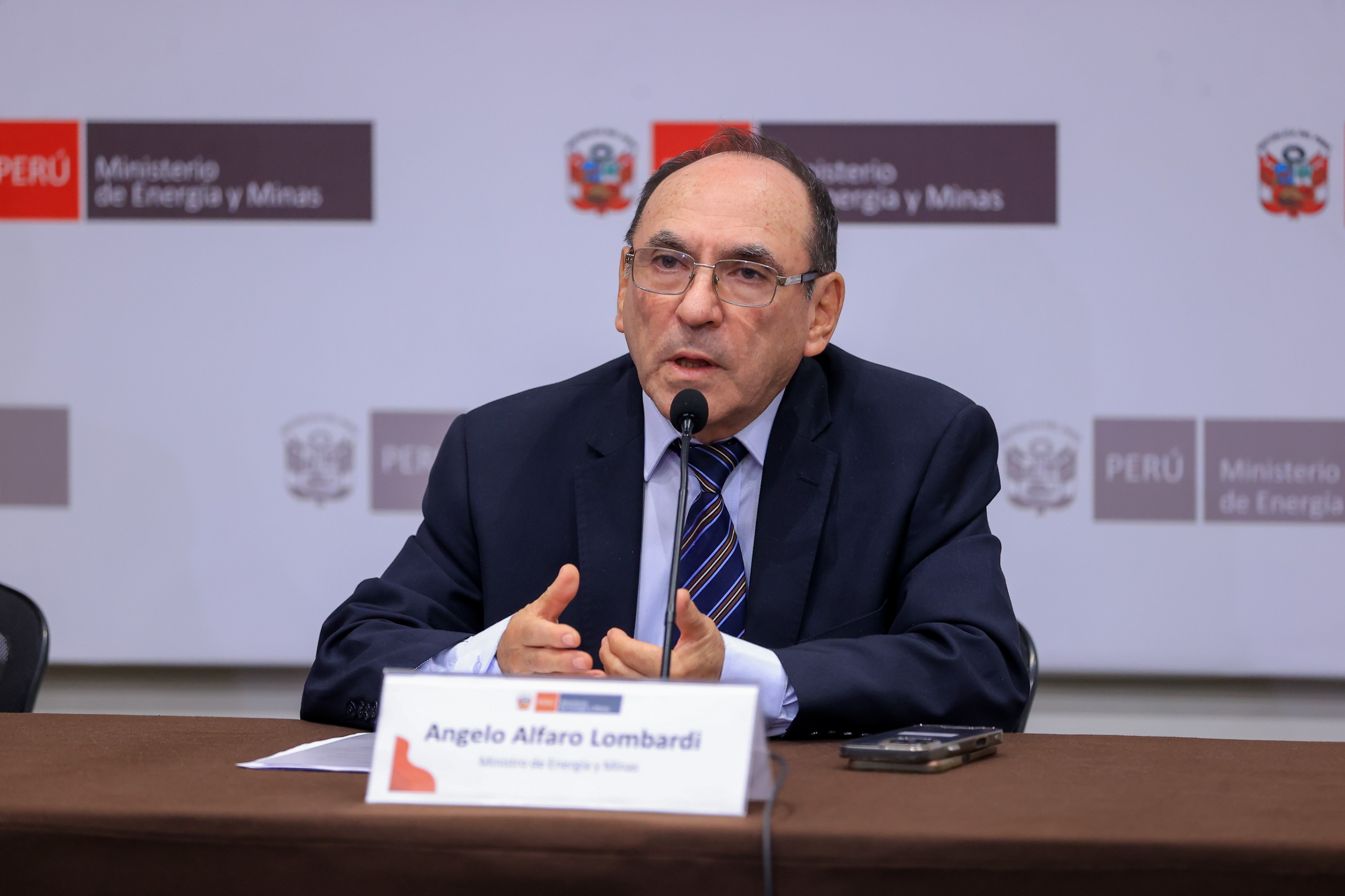 Ministro Alfaro: Reparación del gasoducto de Camisea registra un 48 % de avance