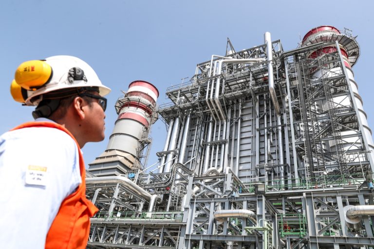 Minem: Generación térmica a gas natural permite estabilizar tarifas en el sector eléctrico