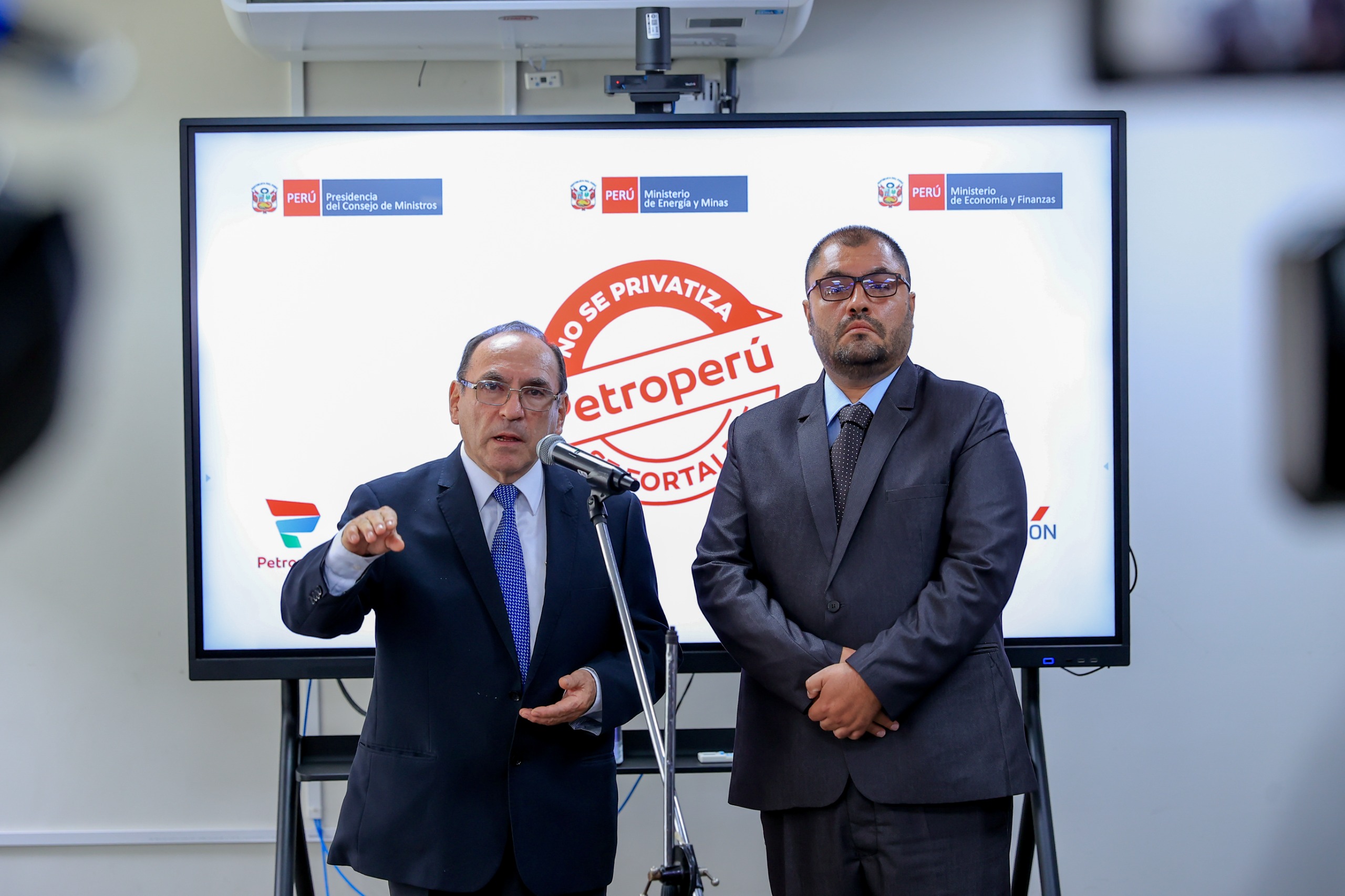 Minem sobre Petroperú: “Está descartada la privatización”