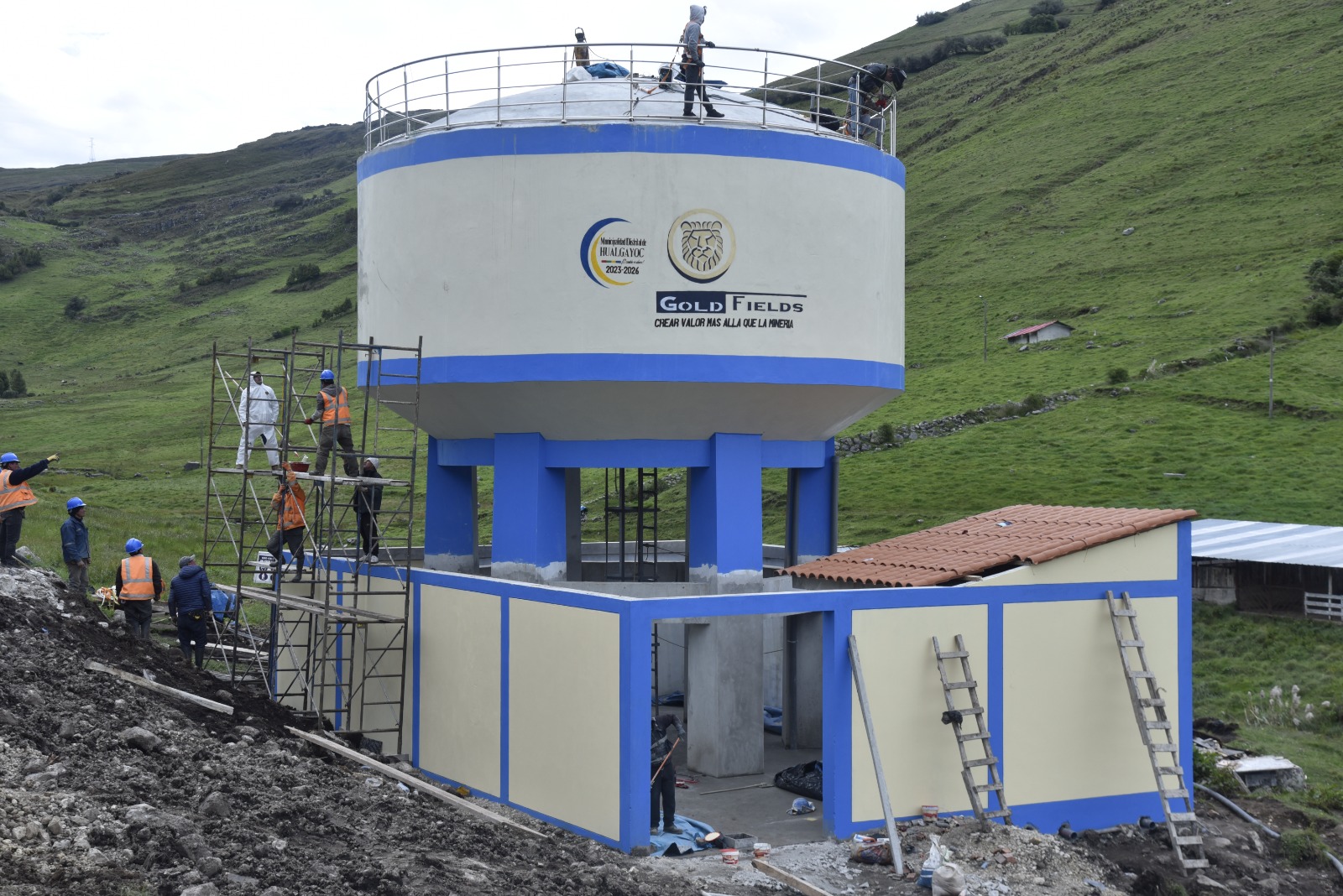 Hualgayoc: Gold Fields ejecuta proyecto de mejoramiento y ampliación del sistema de agua potable urbano