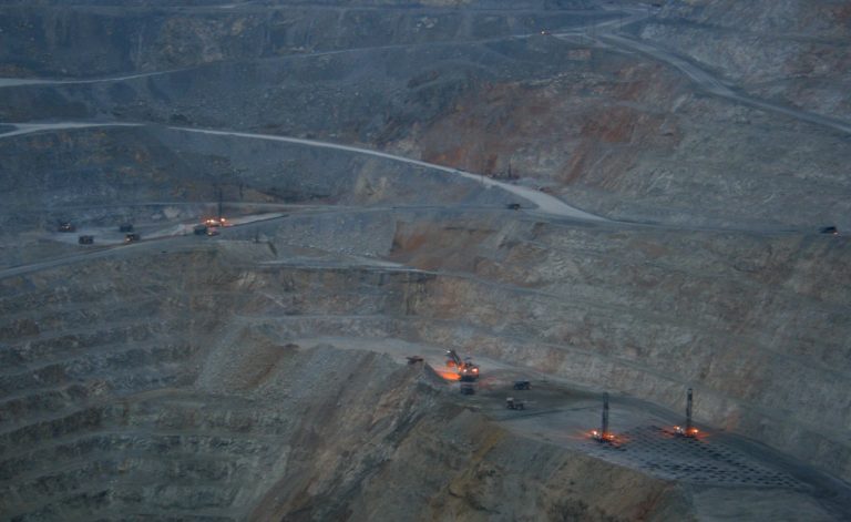 Perú generó más de US$ 871 millones por inversiones mineras en el primer bimestre