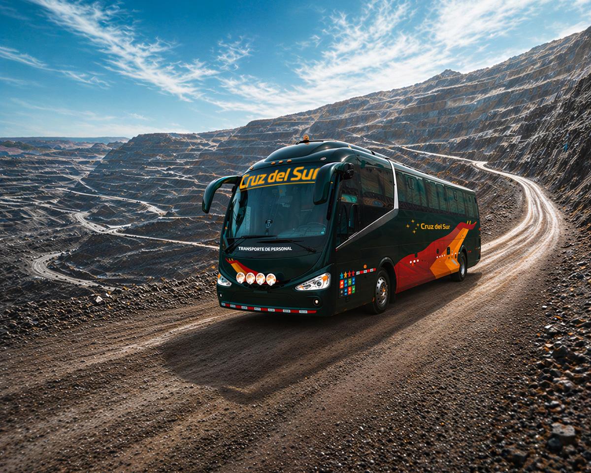 Cruz del Sur: 8 años con cero accidentes en el transporte de personal para minería