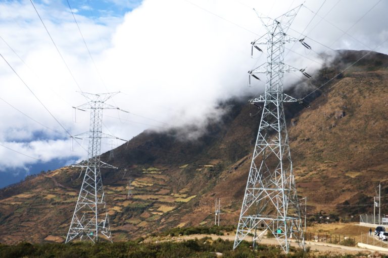 Gobierno licitará 8 proyectos de transmisión eléctrica: inversión de US$ 675 millones