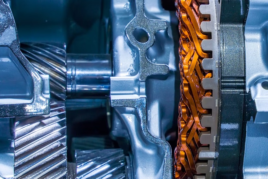 AIE indica que es urgente diversificar cadena de suministro de tierras raras ante dominio de China